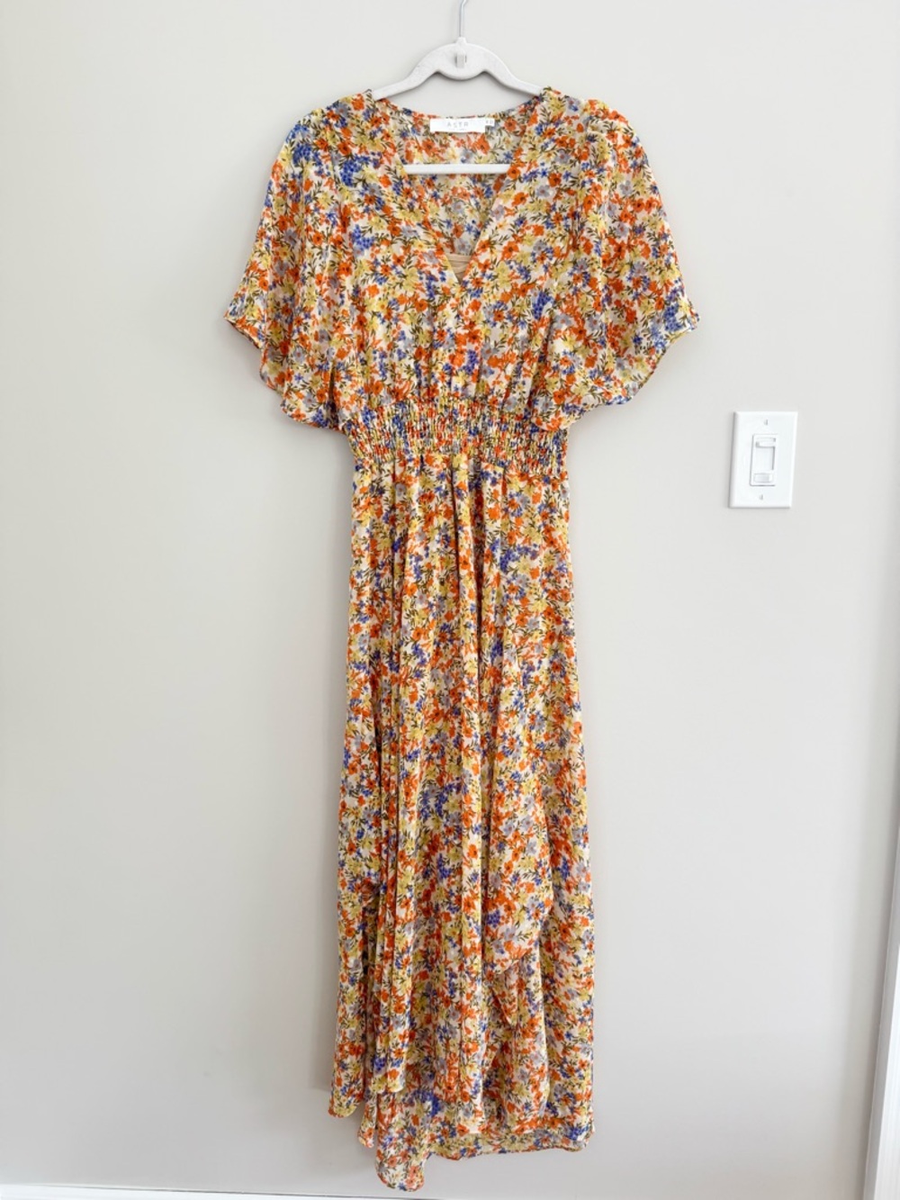ASTR The Label Sophronia Floral Maxi Dress - Flutter Sleeve Garden Party M - Picture 5 of 16